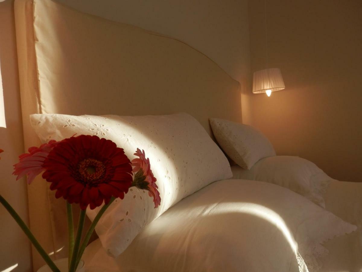Santa Lucia B&B กาเอตา ภายนอก รูปภาพ