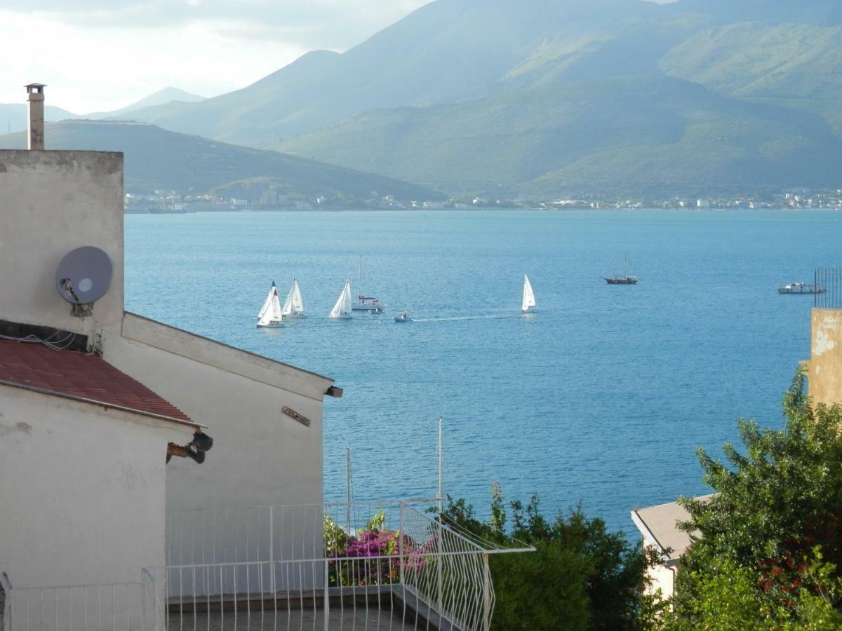 Santa Lucia B&B กาเอตา ภายนอก รูปภาพ