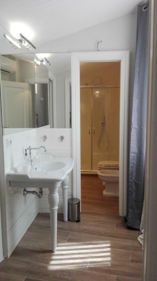 Santa Lucia B&B กาเอตา ภายนอก รูปภาพ