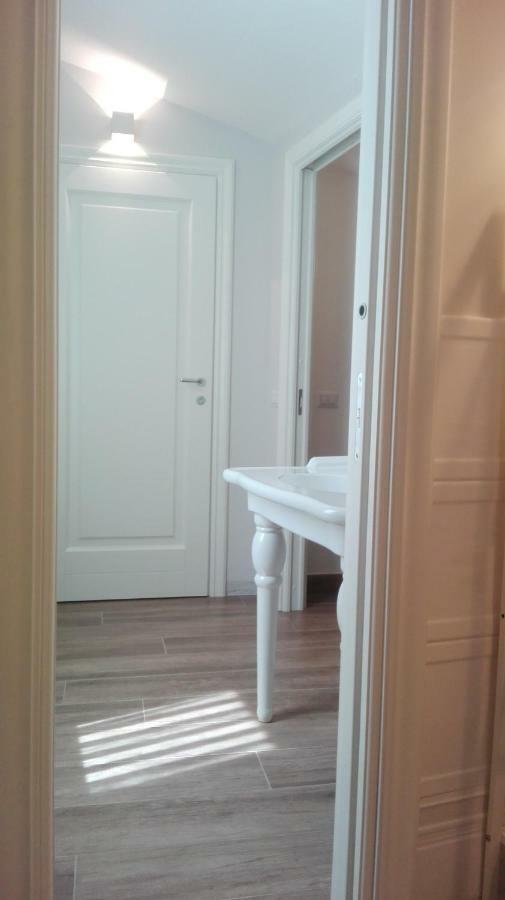 Santa Lucia B&B กาเอตา ภายนอก รูปภาพ